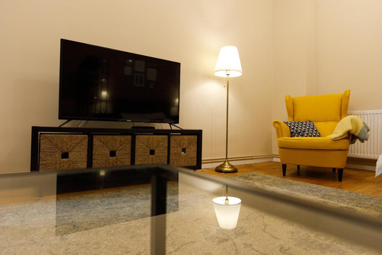 Stylish Flat In The Heart Of Historical Center Daire Temeşvar Dış mekan fotoğraf